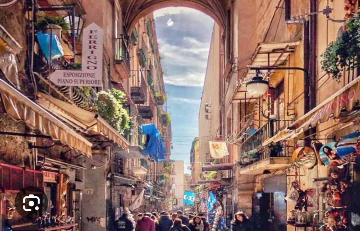 Piazza Amore Napoli Luxury Apartment Nel Cuore Di Napoli Exterior foto
